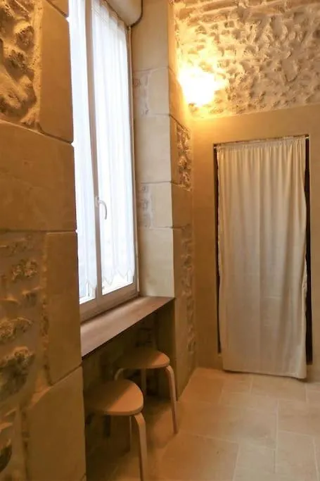 Elegant Apartment In Historic Center Of Tournon France